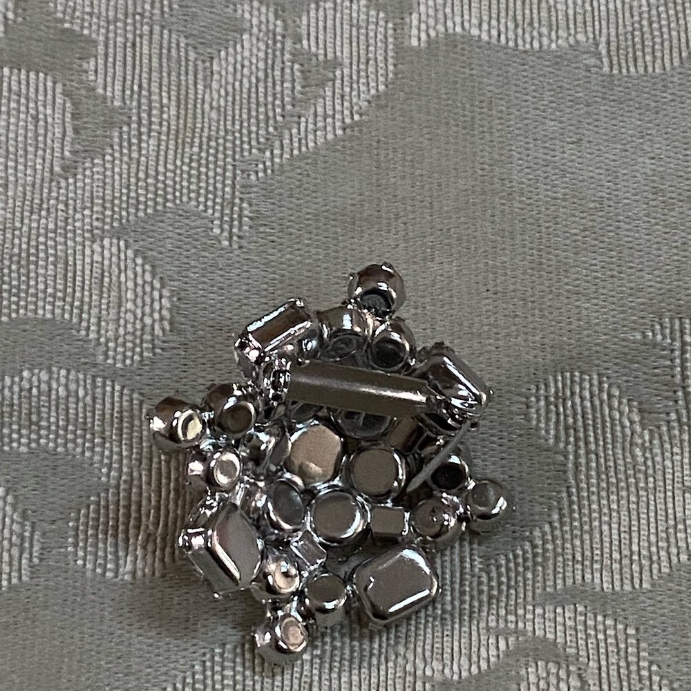 Vintage Rhinestone Brooch - Picture 5 of 5